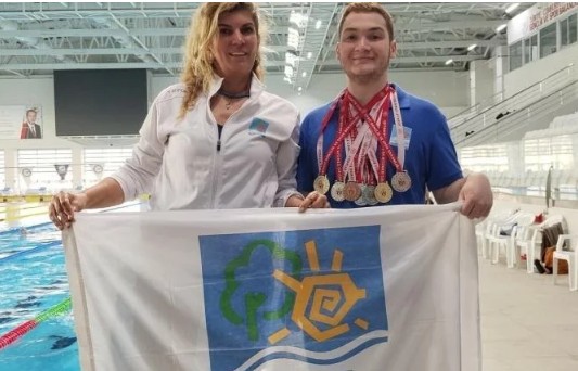 Sarp Börekci İzmir Yüzme Şampiyonası’ndan 8 Madalya ile Döndü