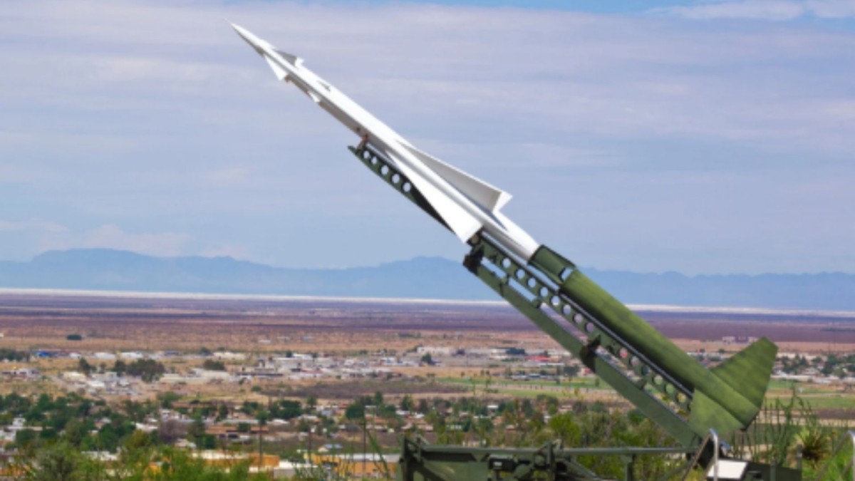 İran, ABD ve İsrail’e karşı en yoğun misilleme saldırısını düzenledi